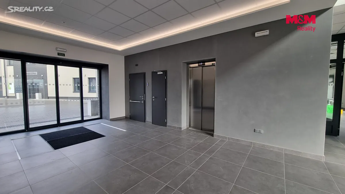Pronájem kanceláře 66 m² – další