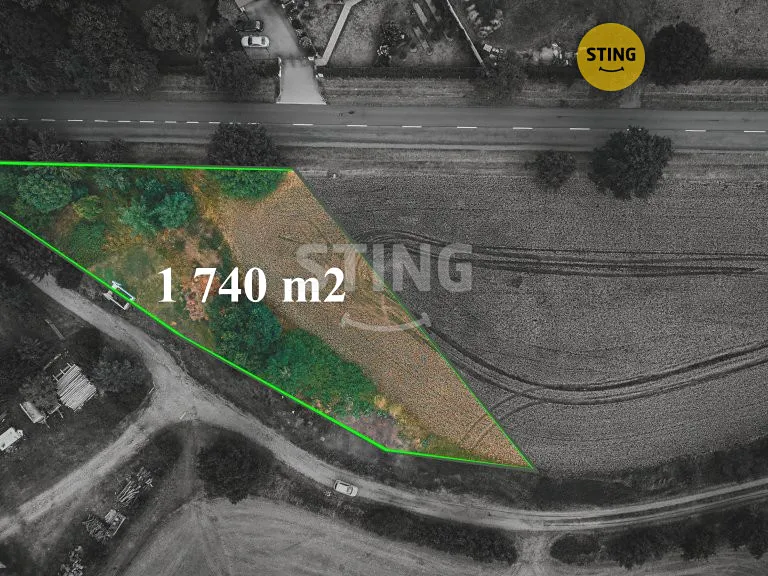 Prodej stavebního pozemku 1740 m²