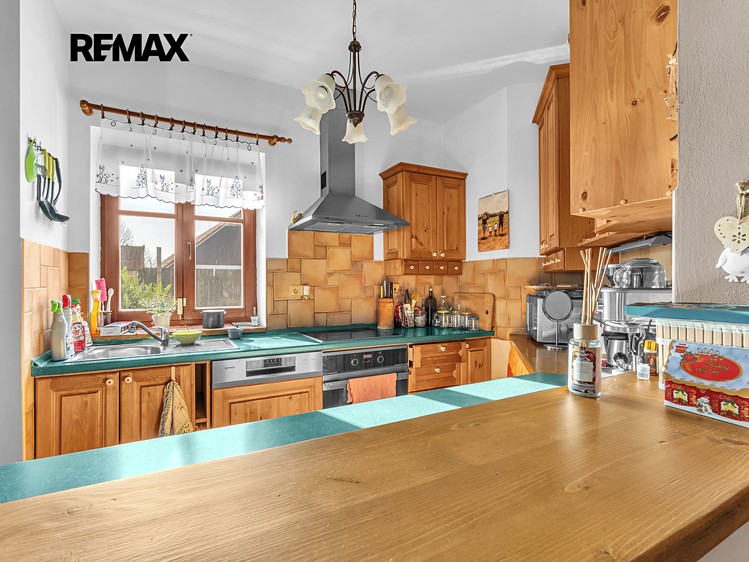 Prodej domu, 226 m² (3 z 17)