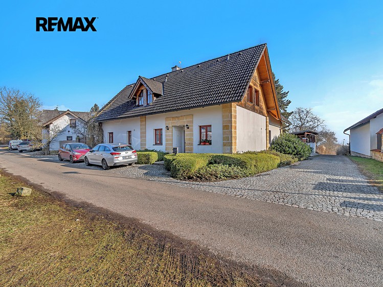 Prodej domu, 226 m² (1 z 17)