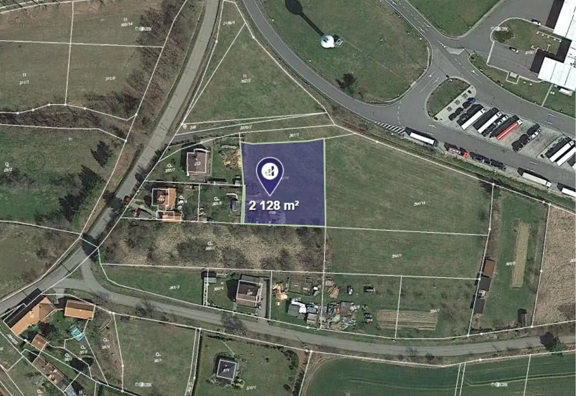 Prodej stavebního pozemku 2128 m²