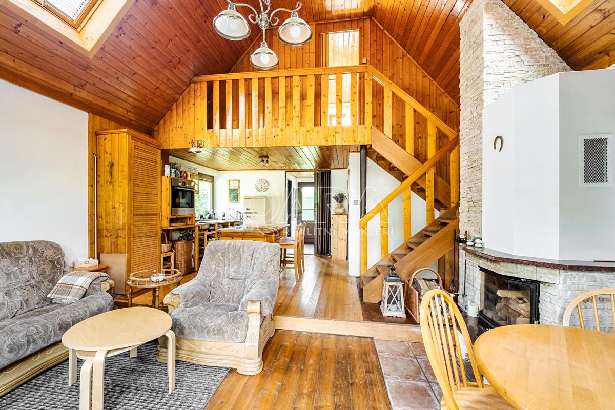 Prodej chaty 58 m², pozemek 760 m² – fotografie 3