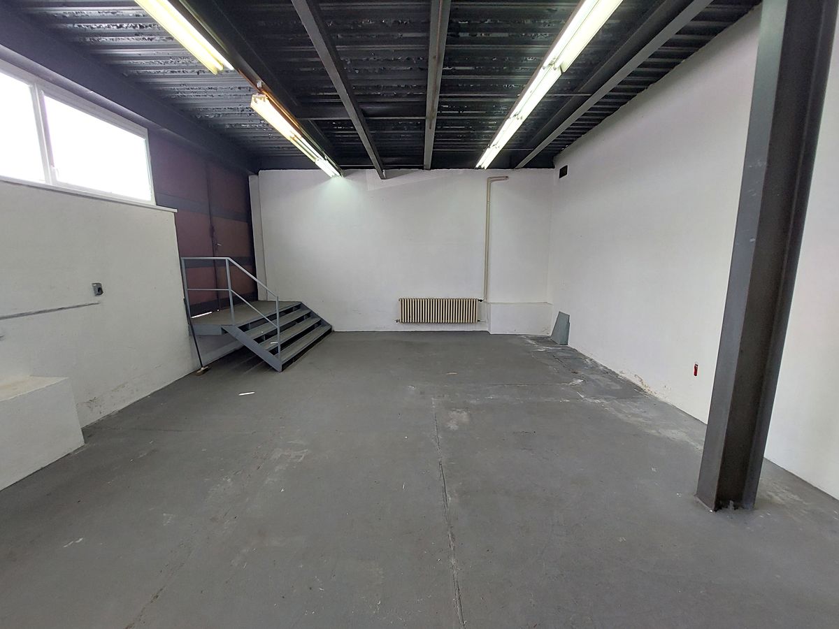 Pronájem skladového prostoru 58 m²