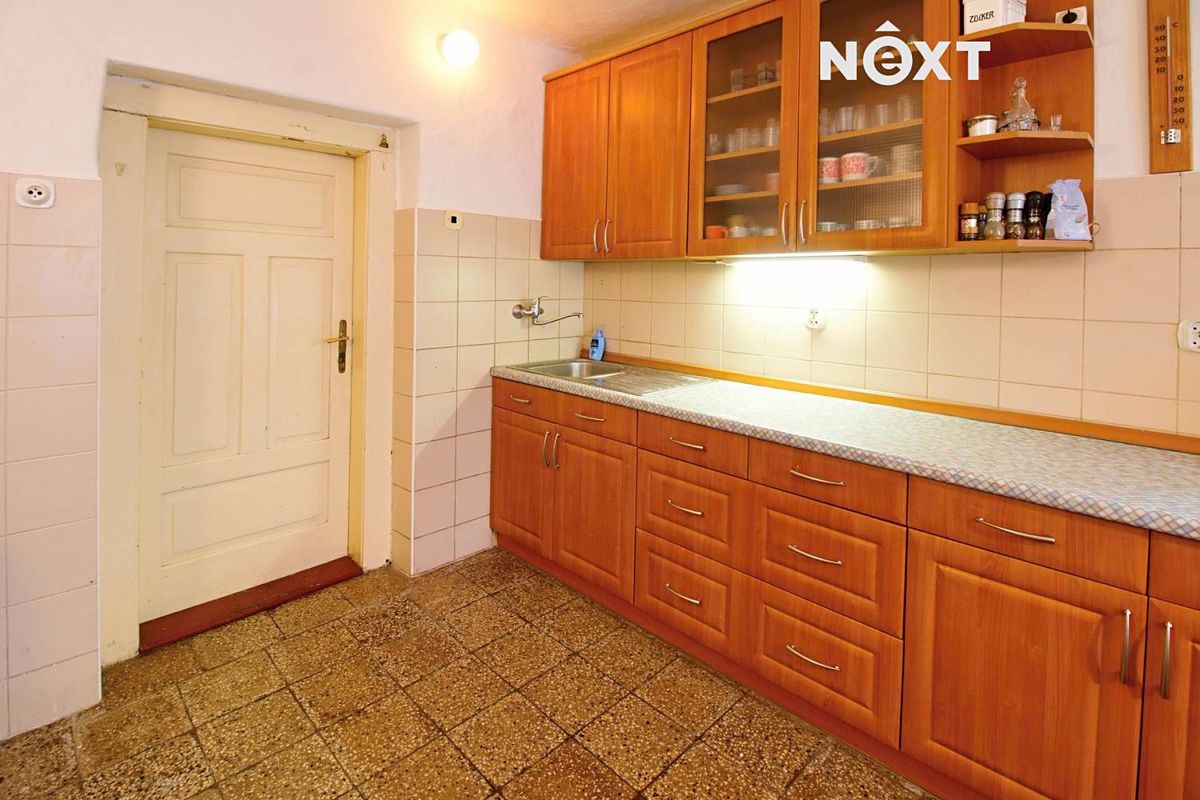 Prodej rodinného domu 143 m², pozemek 375 m² – fotografie 5