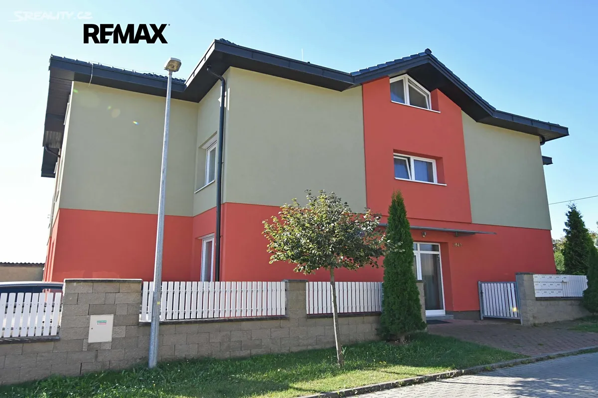 Pronájem bytu 1+kk 28 m², Otovická