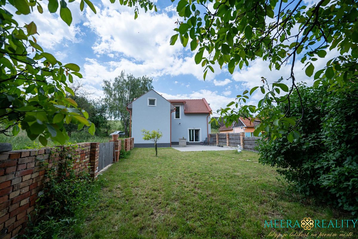 Prodej rodinného domu 140 m², pozemek 1418 m²