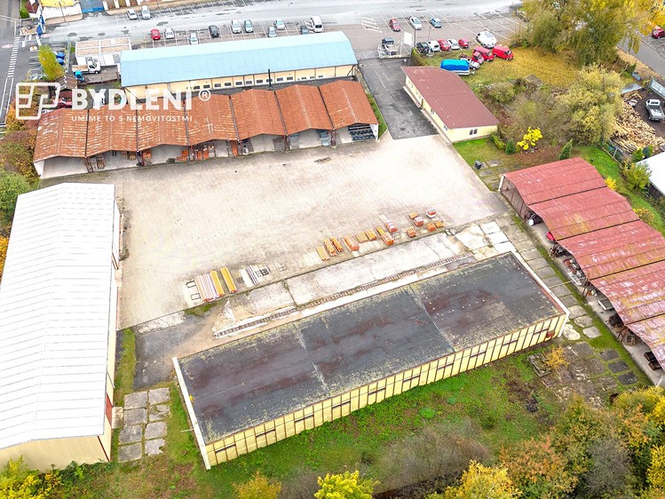 Pronájem komerčního prostoru, 5 600 m² (9 z 37)