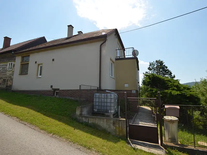 Prodej rodinného domu 135 m², pozemek 1893 m², Ždírec – náhled fotky 3