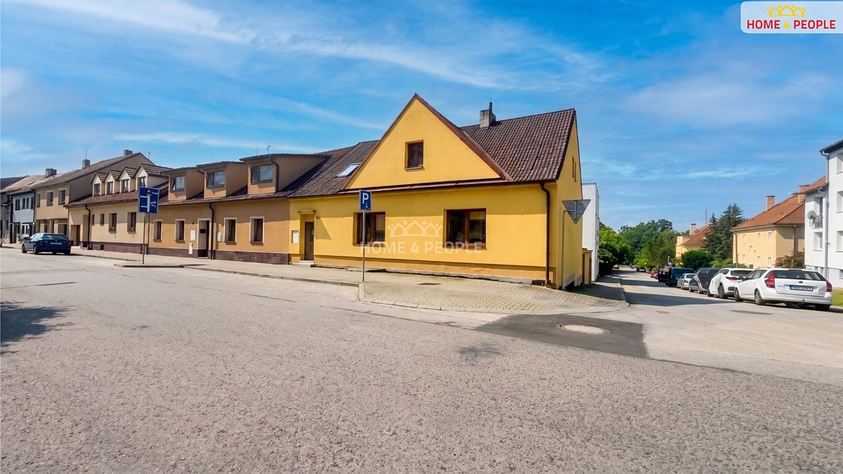 Prodej rodinného domu 188 m², pozemek 234 m²
