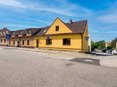 Prodej  rodinného domu 188 m², pozemek 234 m²