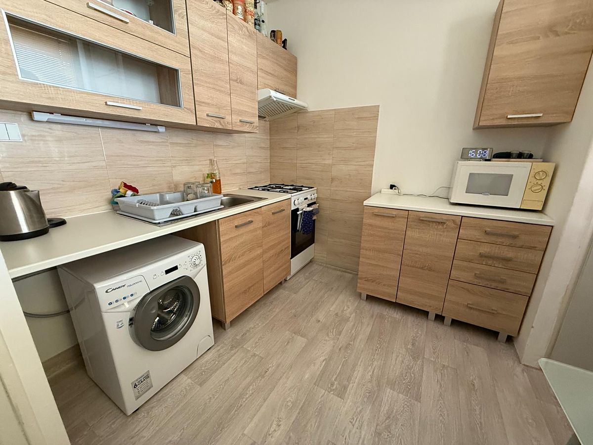 Pronájem bytu 1+1 32 m²