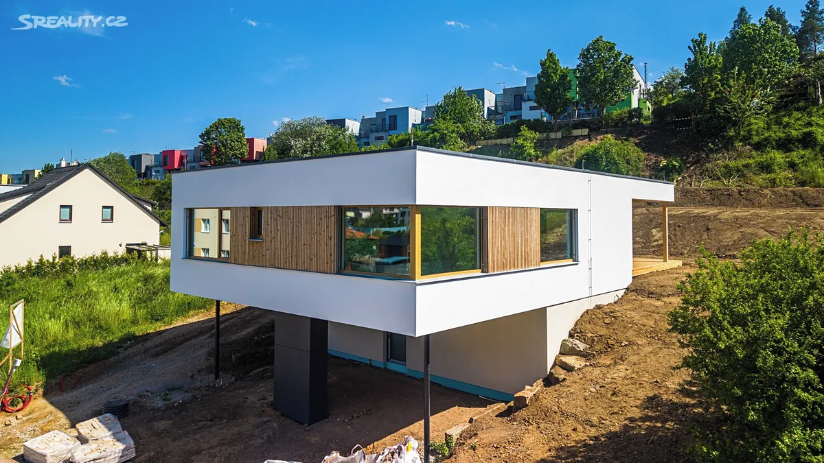 Prodej rodinného domu 180 m², pozemek 696 m² – pohled 5