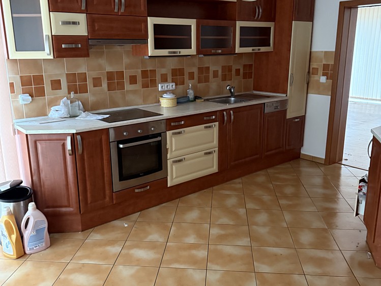 Будинок на продаж, 700 м² (8 з 24)