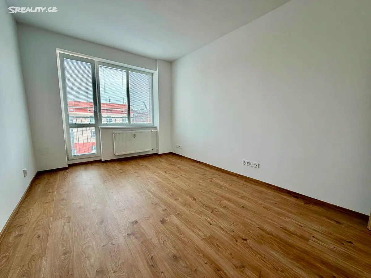 Pronájem bytu 2+kk 58 m² – další