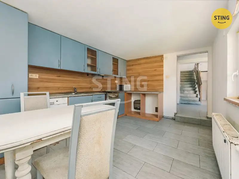Prodej rodinného domu 200 m², pozemek 1235 m², Staré Hradiště – náhled fotky 3