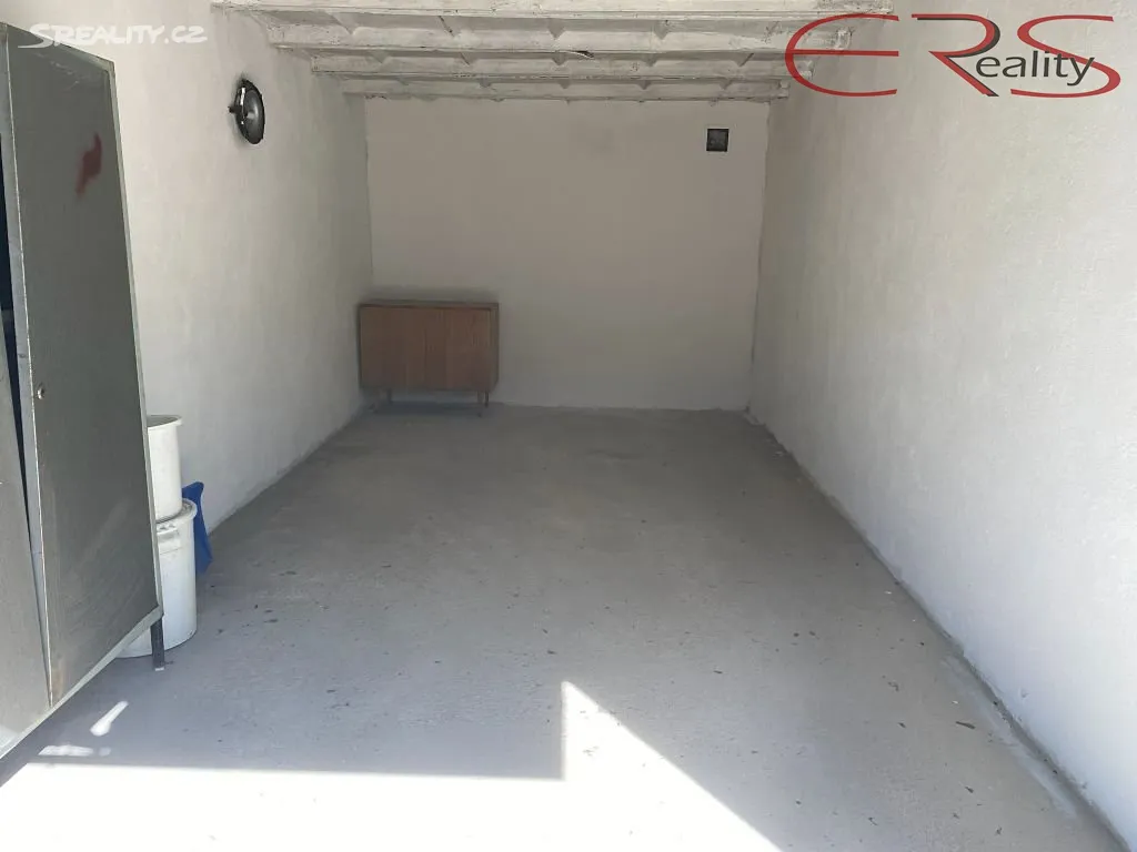 Pronájem garáže 19 m² - Widok 3