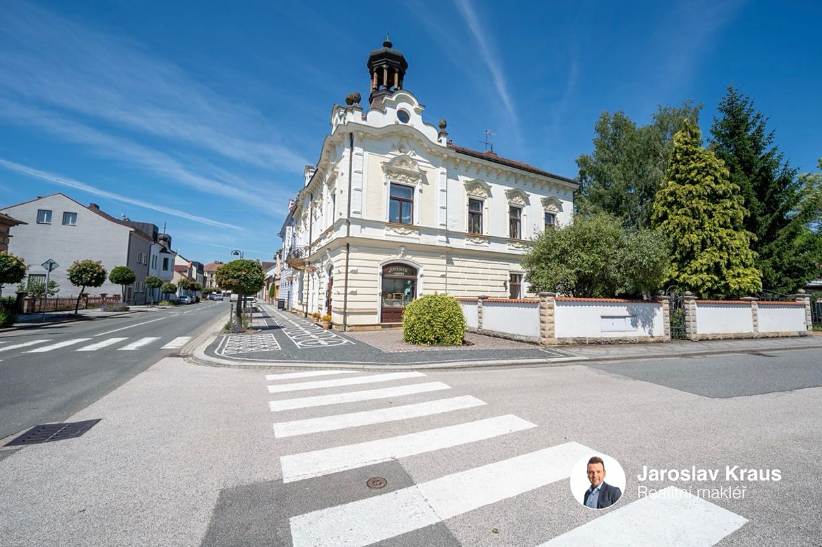 Prodej vícegeneračního domu 529 m², pozemek 1170 m² – fotografie 4