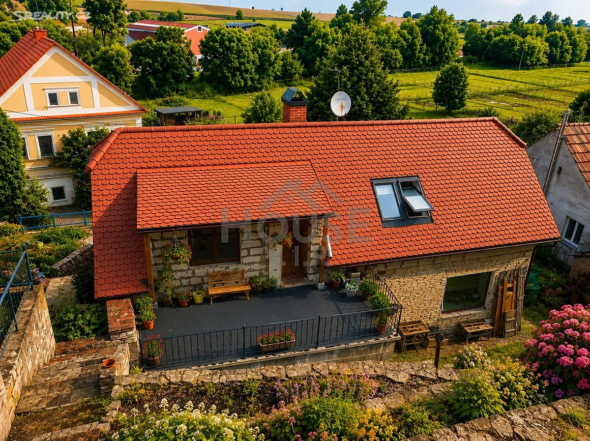 Prodej rodinného domu 137 m², pozemek 755 m², Číčovice