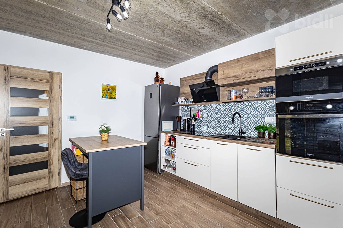 Prodej rodinného domu 130 m², pozemek 380 m² – fotografie 5