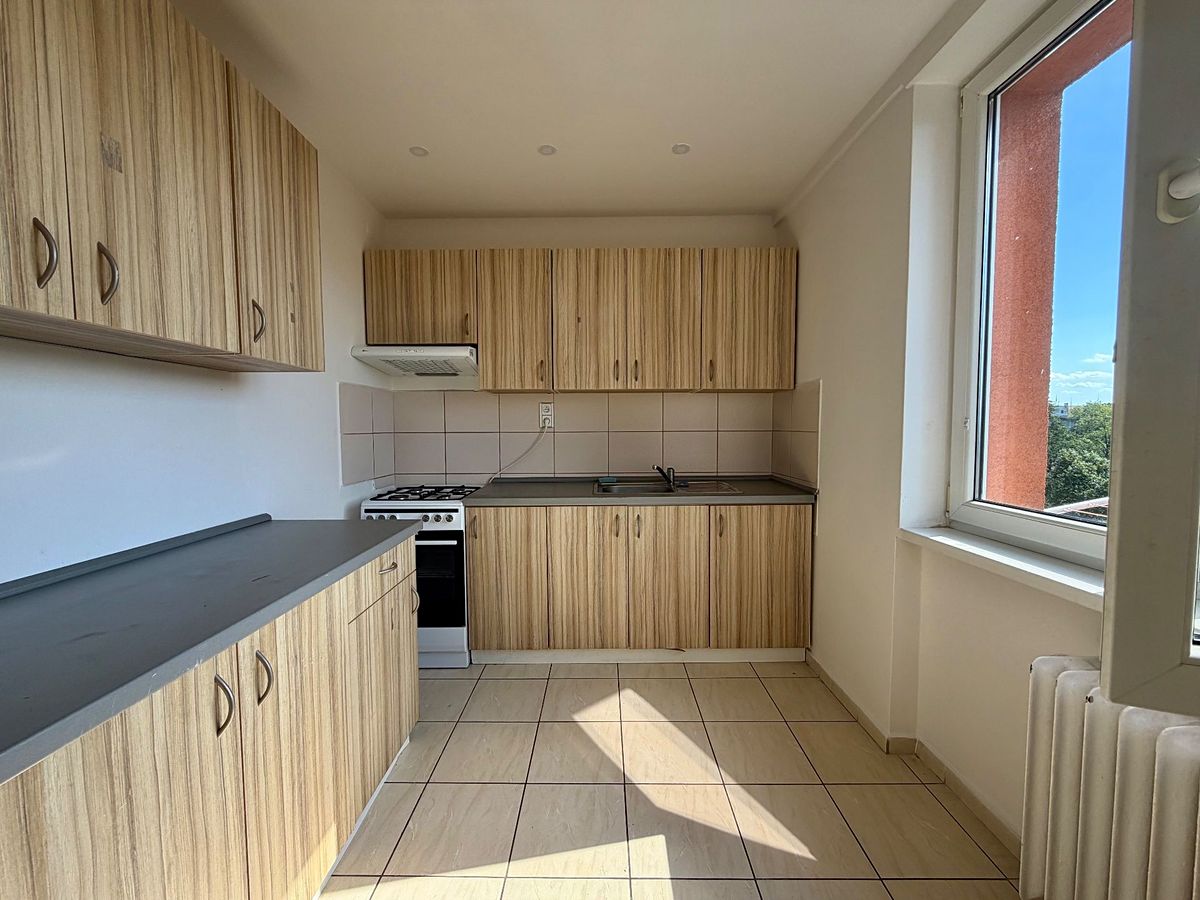 Pronájem bytu 1+1 36 m² – fotografie 4