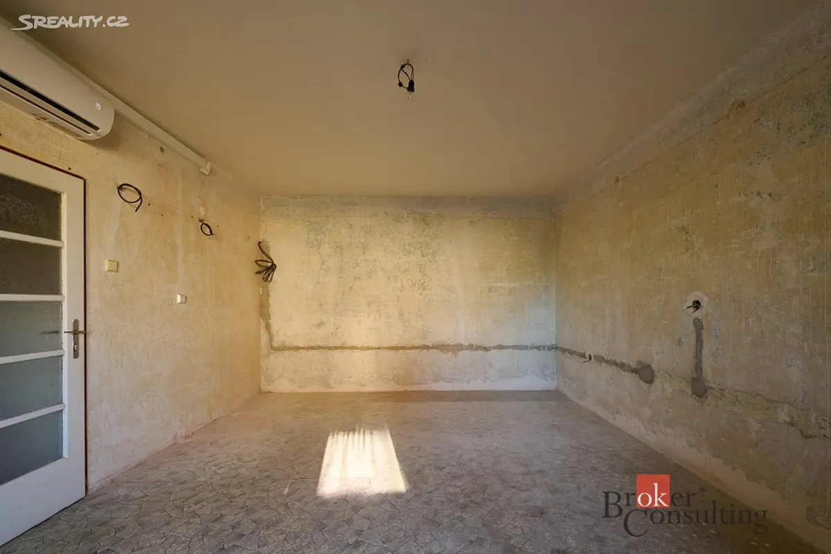 Prodej rodinného domu 80 m², pozemek 699 m² – pohled 6