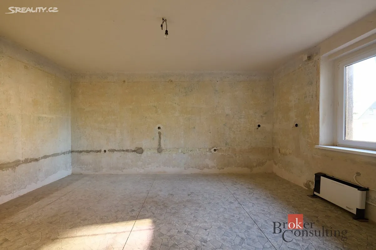 Prodej rodinného domu 80 m², pozemek 699 m² – pohled 5