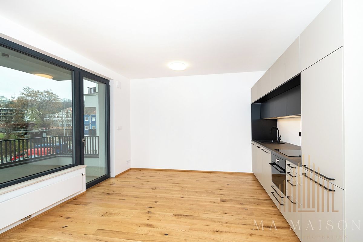 Pronájem bytu 2+kk 42 m² (Jednopodlažní)