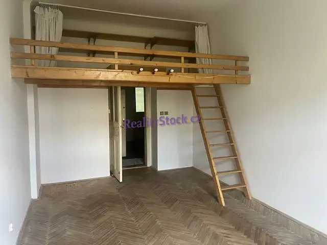 Pronájem bytu 3+kk 82 m², Praha – náhled fotky 3