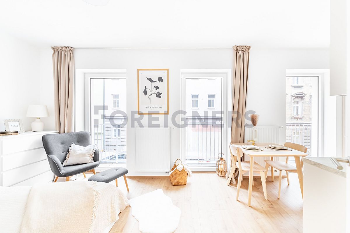 Pronájem bytu 1+kk 28 m²