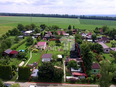 Prodej stavebního pozemku 2136 m²