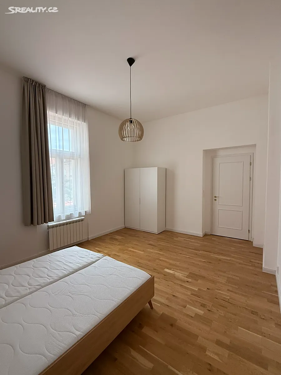 Pronájem bytu 2+kk 57 m² – další