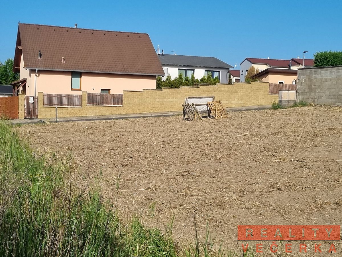 Prodej stavebního pozemku 640 m² – fotografie 5