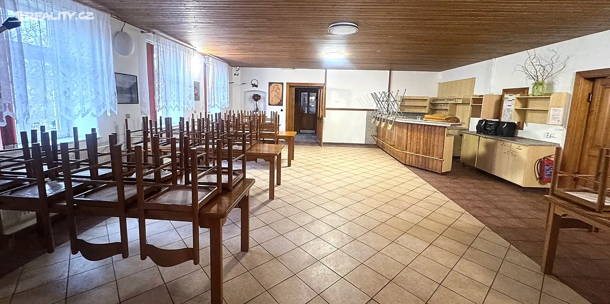 Pronájem restaurace 480 m² – pohled 4