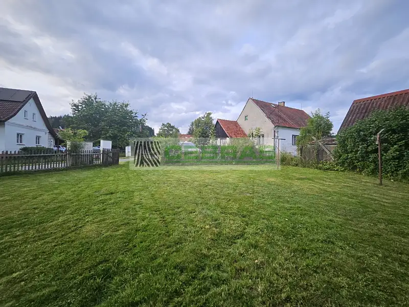 Prodej stavebního pozemku 756 m², Horní Planá – náhled fotky 2