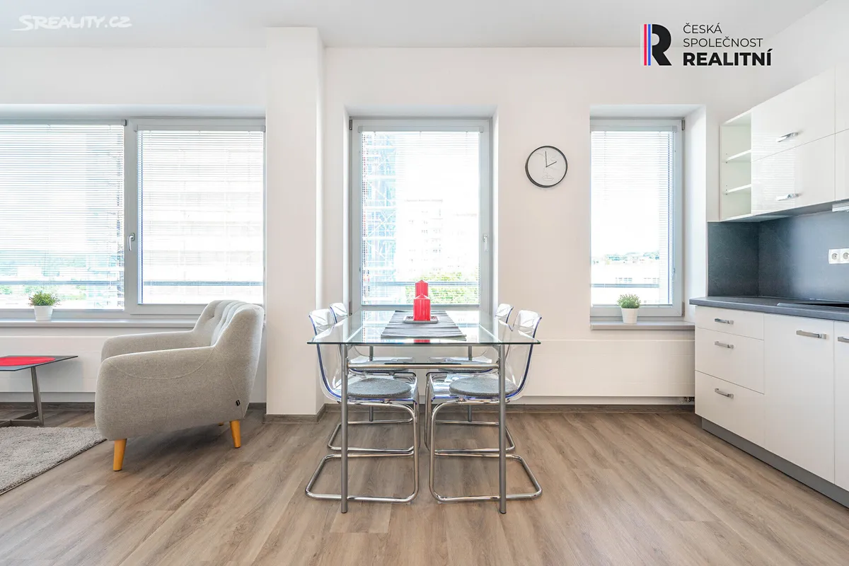 Pronájem bytu 1+kk 42 m², Zlín