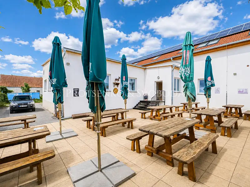 Prodej činžovního domu 866 m², Dobšice – náhled fotky 3