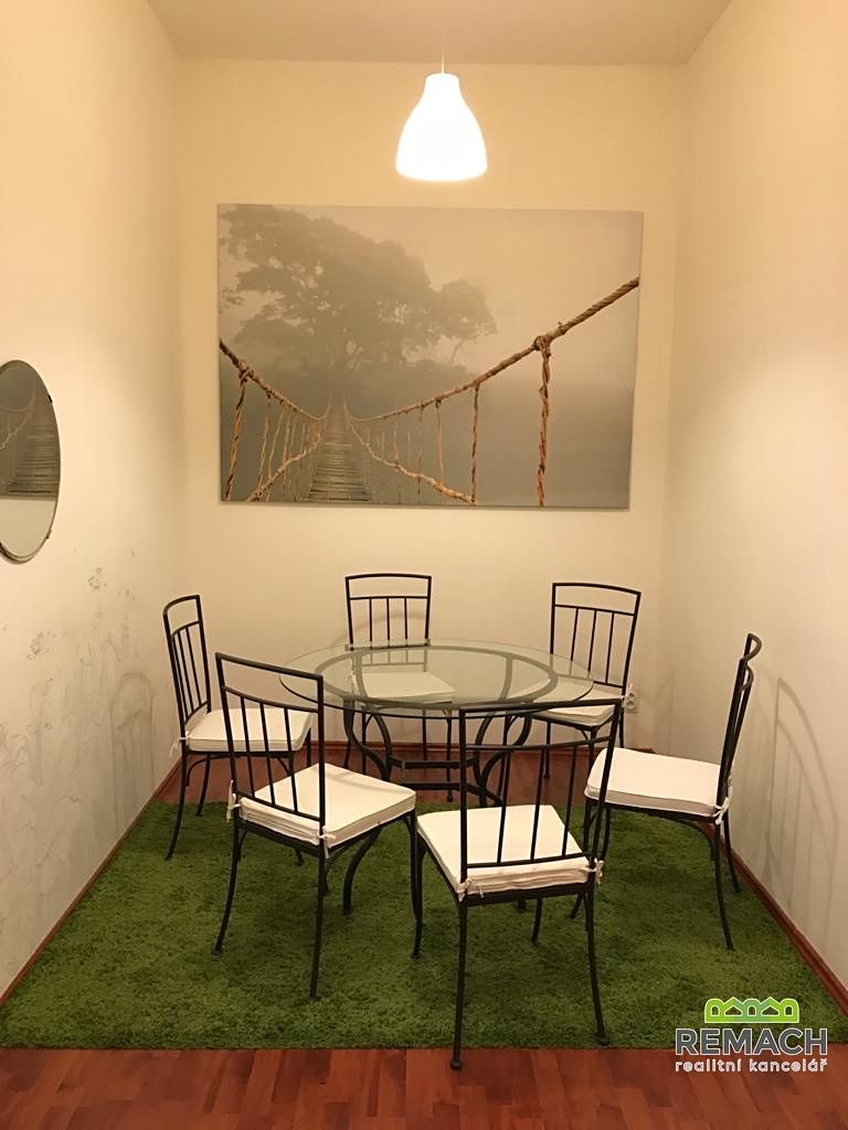Pronájem bytu 2+1 66 m²
