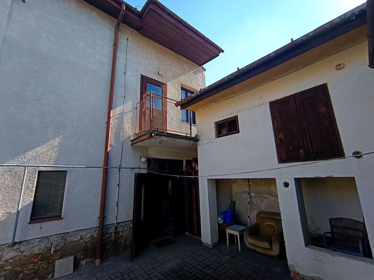 Prodej rodinného domu 164 m², pozemek 156 m² – fotografie 4