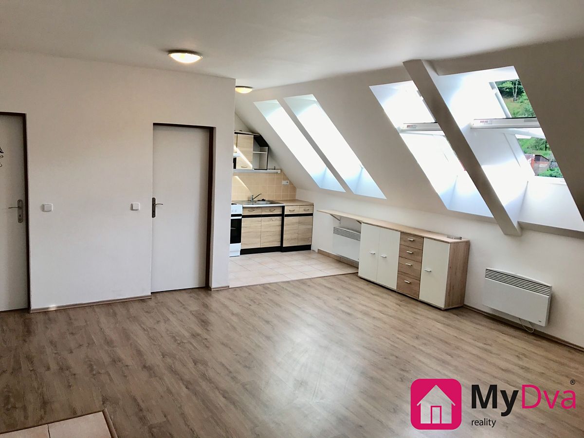 Pronájem bytu 3+kk 78 m²