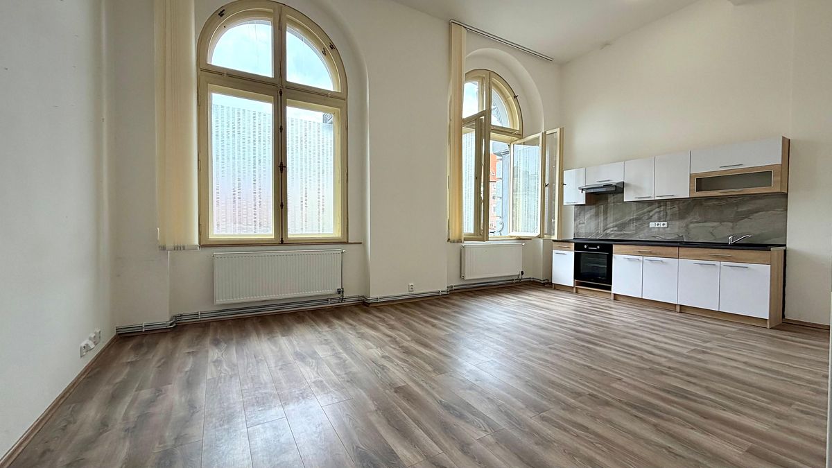 Pronájem bytu 1+kk 44 m²
