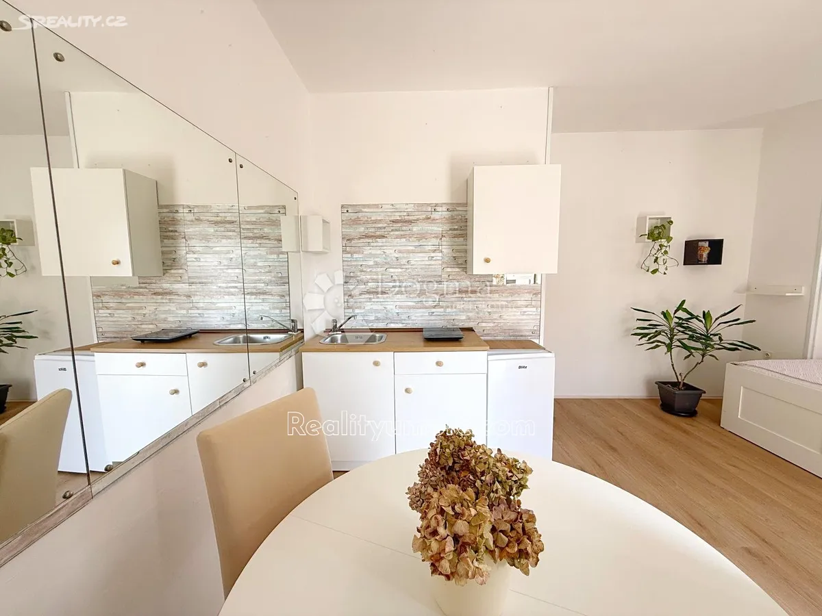 Prodej bytu 1+kk 25 m² - Widok 3