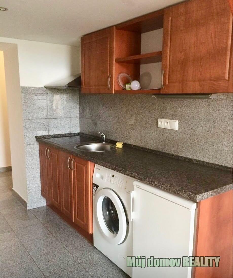 Pronájem bytu 1+kk 19 m²