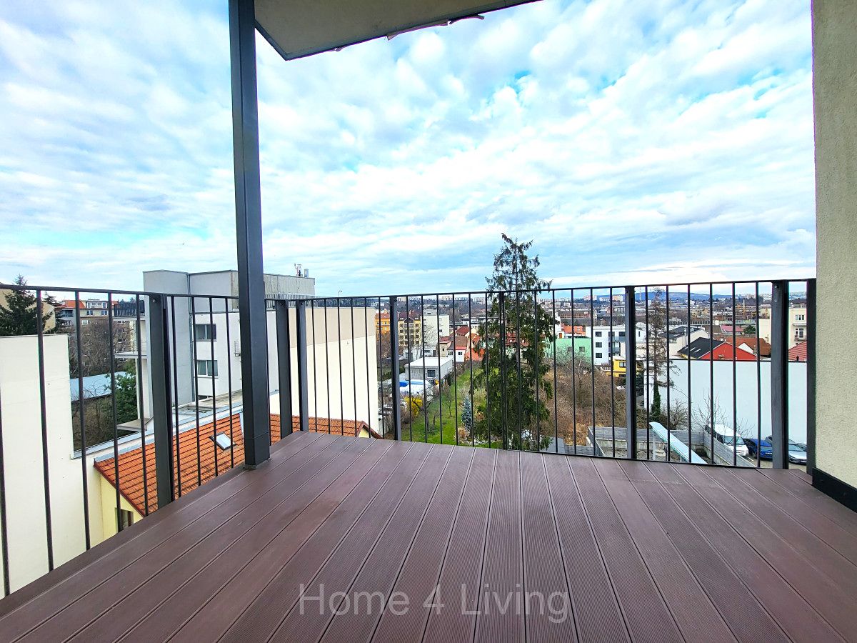 Pronájem bytu 2+kk 60 m²