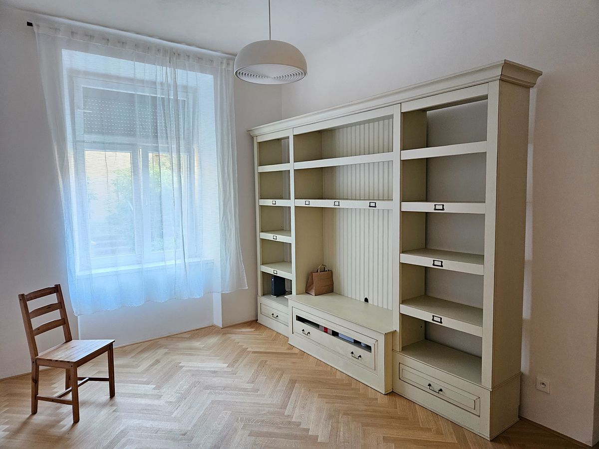Pronájem bytu 2+kk 40 m²