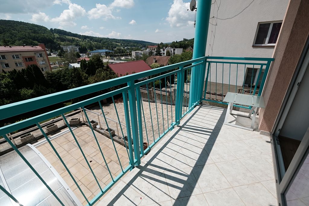 Pronájem bytu 2+kk 41 m² – fotografie 4