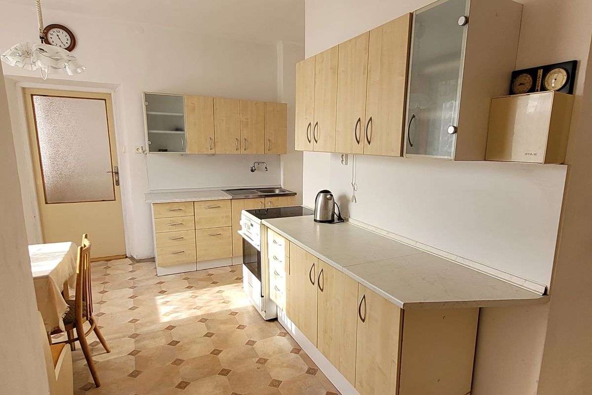 Prodej vily 250 m², pozemek 362 m² – fotografie 5