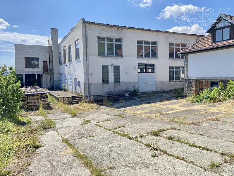Pronájem výrobní haly, prostoru 1622 m², Račice-Pístovice – náhled fotky 1