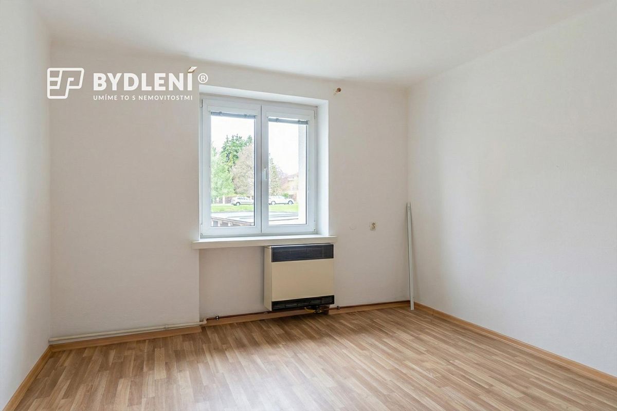 Pronájem bytu 2+1 52 m² – fotografie 3