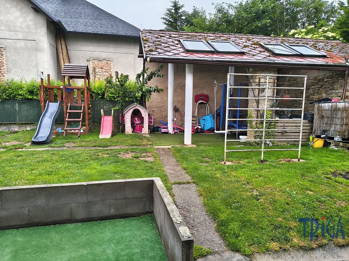 Prodej rodinného domu 257 m², pozemek 1169 m² – fotografie 5
