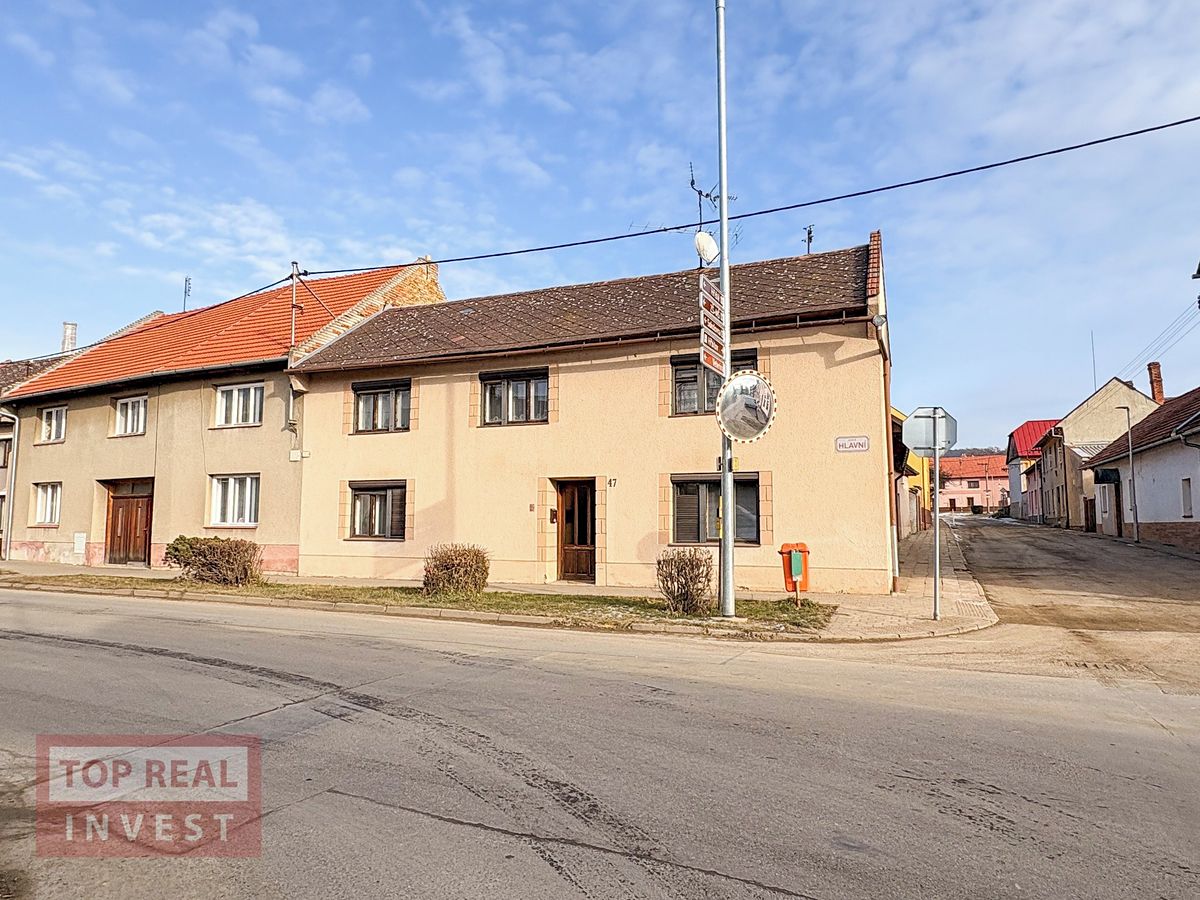 Prodej rodinného domu 230 m², pozemek 498 m²